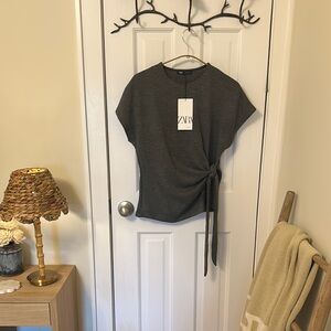 Zara Gray Tie-Front Short Sleeve Tee
